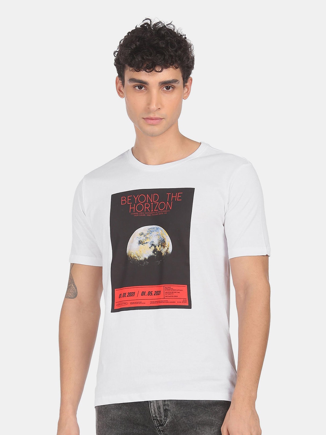 

Colt Men White Graphic Printed T-shirt