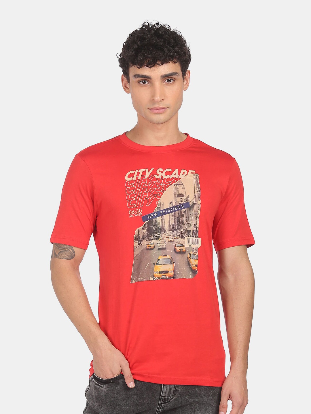 

Colt Men Red Printed Cotton T-shirt