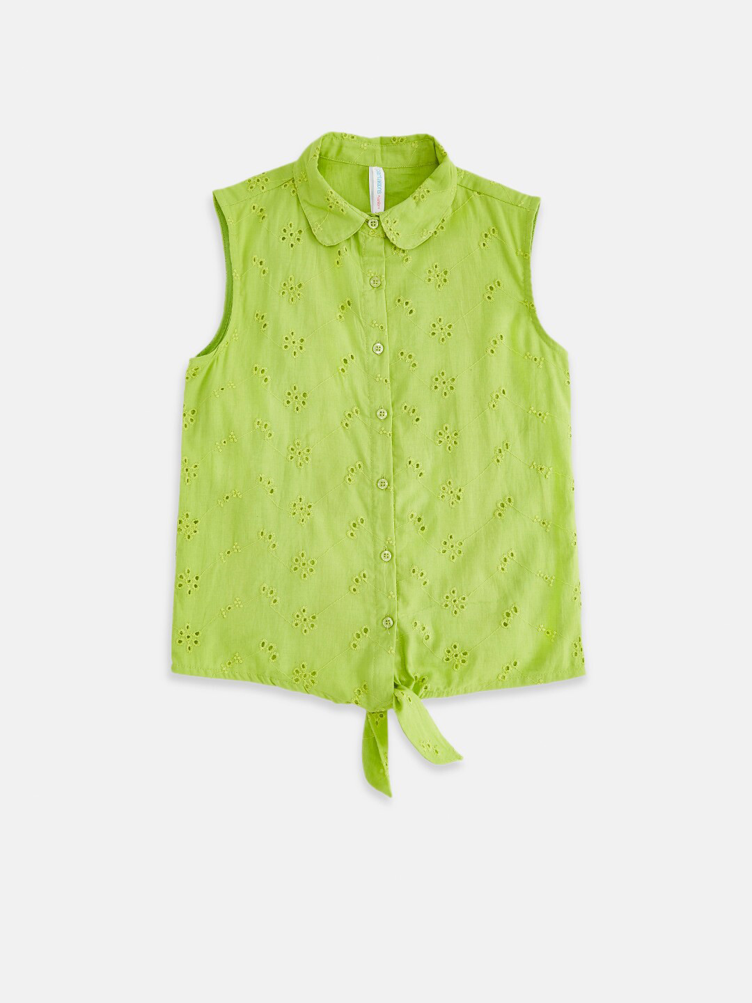 

Pantaloons Junior Green Floral Peter Pan Collar Shirt Style Top