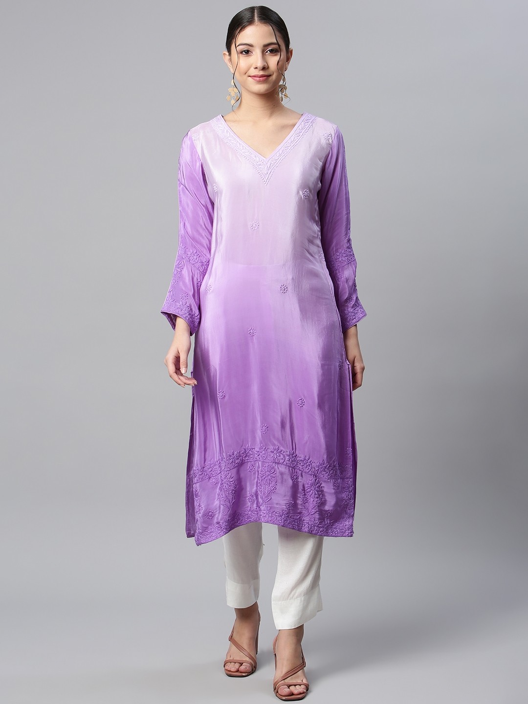 

SHADES OF FAASHION Women Ombre Dyed Chikankari Kurta, Purple