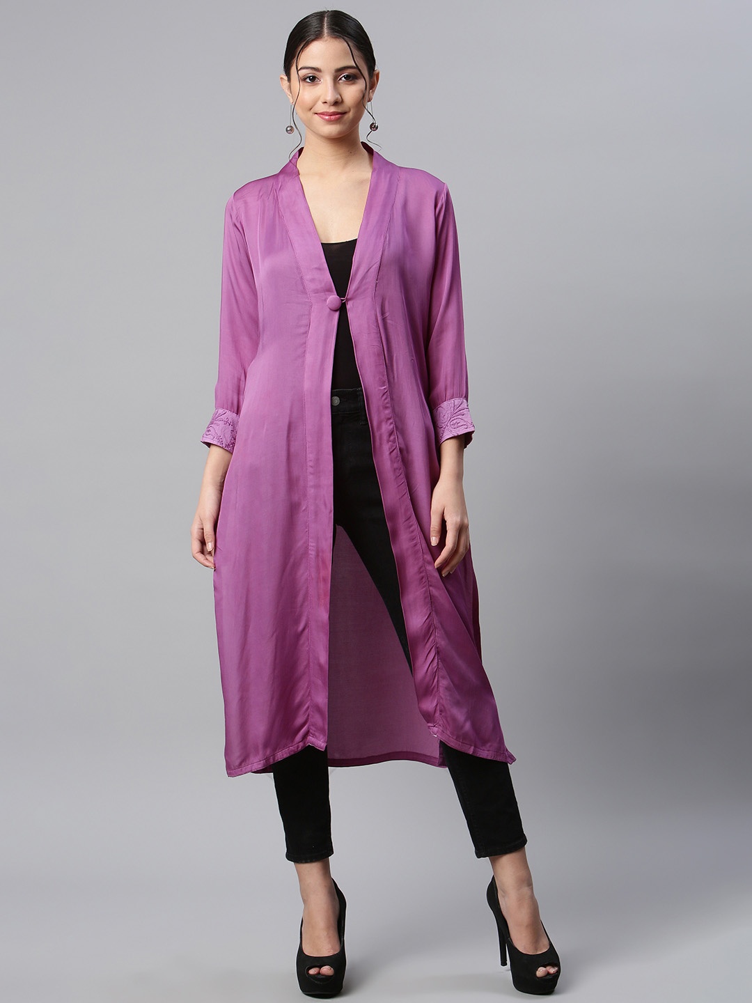 

SHADES OF FAASHION Women Purple Longline Chikankari Button Shrug