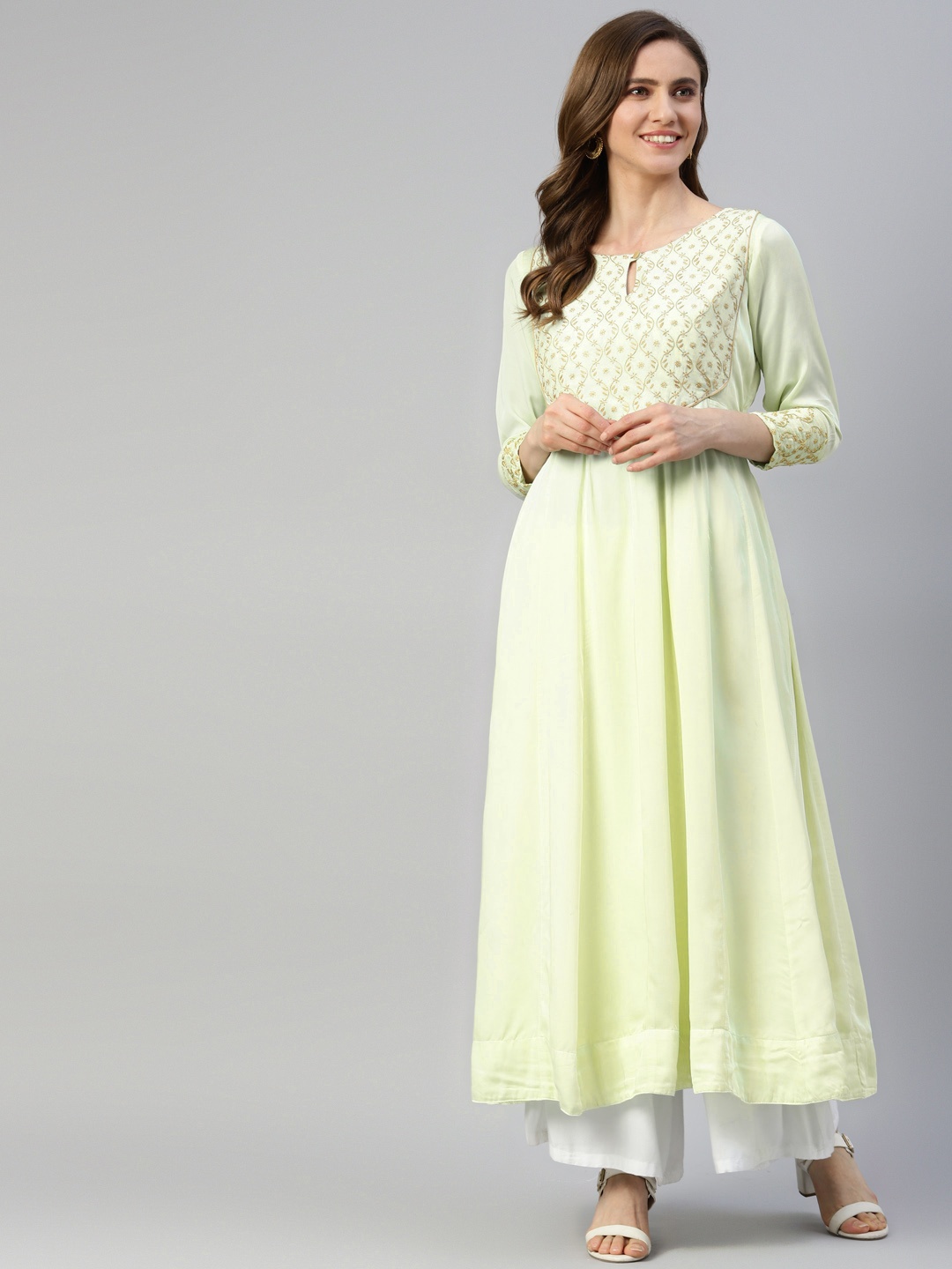 

SHADES OF FAASHION Ethnic Motifs Chikankari Anarkali Kurta, Green