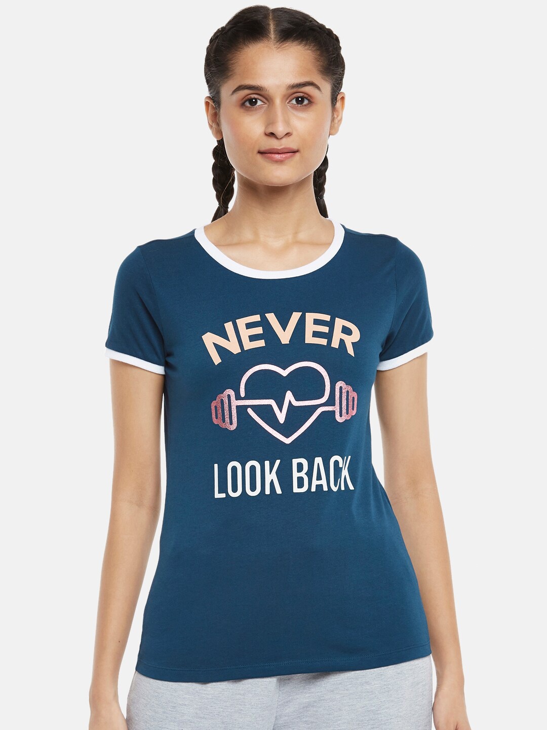 

Ajile by Pantaloons Women Navy Blue Typography Printed T-shirt
