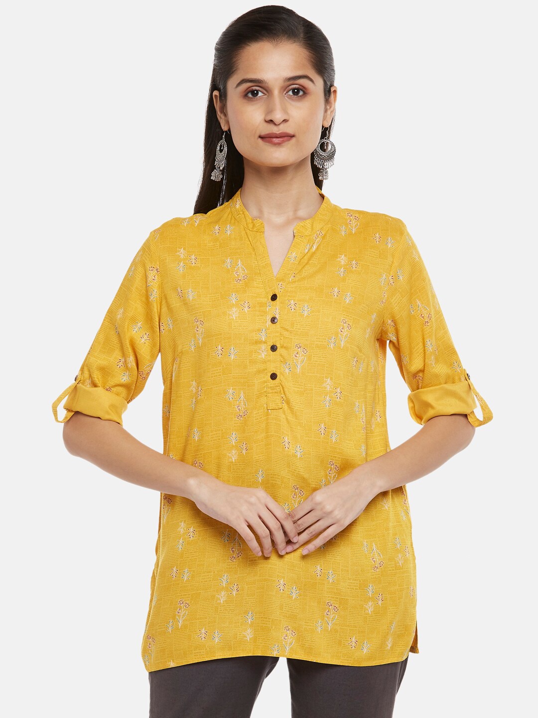

AKKRITI BY PANTALOONS Mustard & White Viscose Rayon Shirt Collar Printed Tunic