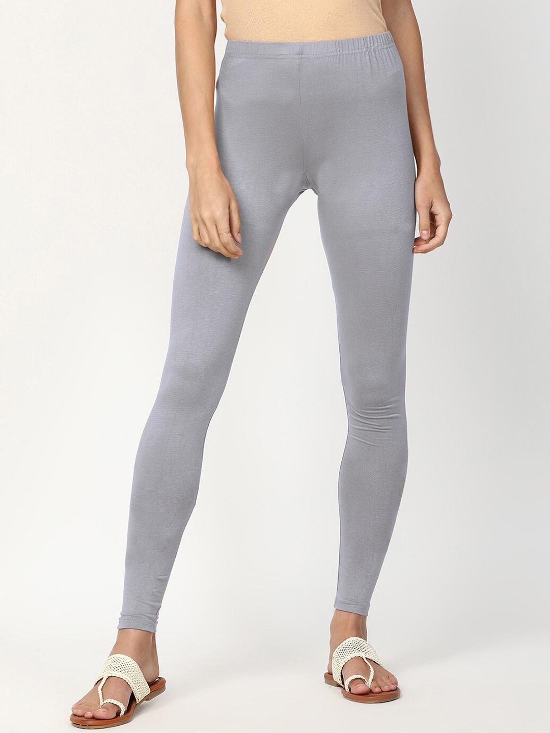 

V2 Value & Variety Women Grey Solid Cotton Ankle-Length Leggings