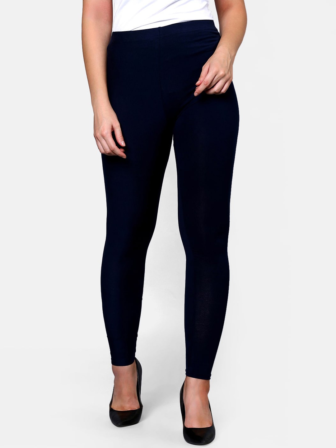 

V2 Value & Variety Women Blue Solid Pure Cotton Legging