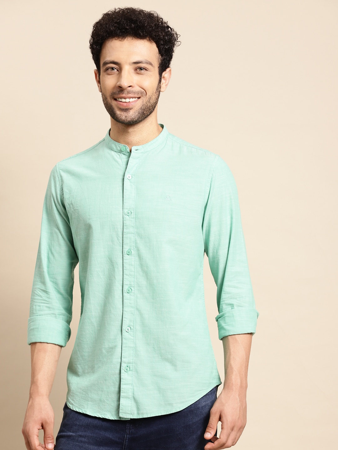 

United Colors of Benetton Men Green Solid Pure Cotton Casual Shirt