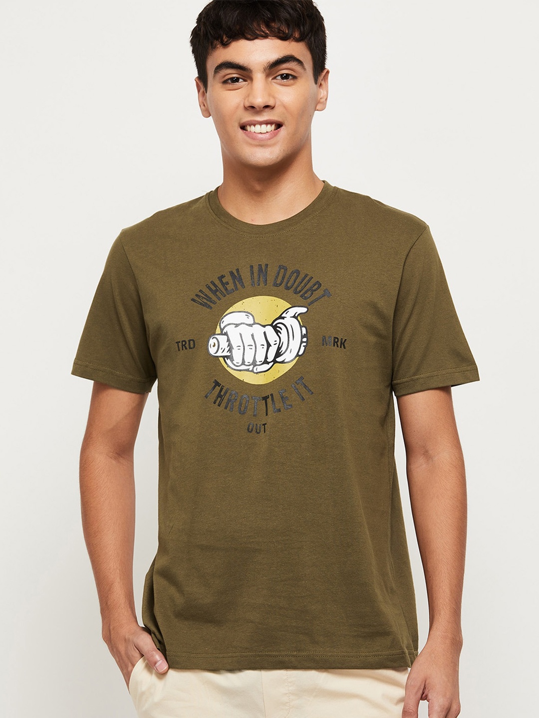 

max Men Olive Green Graphic Printed Pure Cotton T-shirt