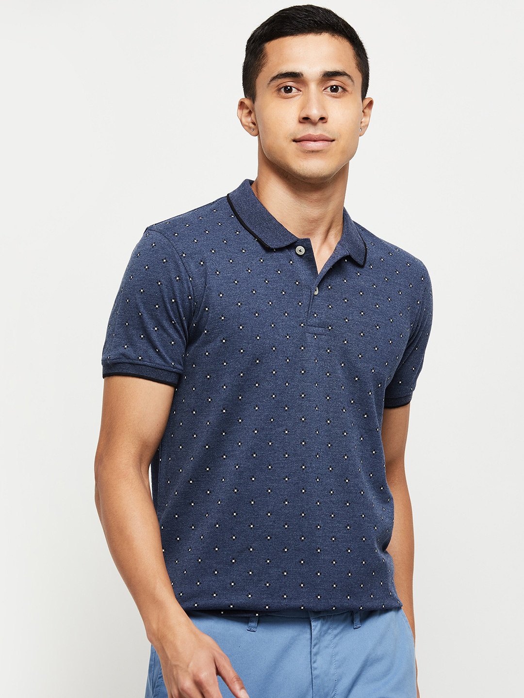 

max Men Navy Blue Micro Ditsy Printed Polo Collar T-shirt