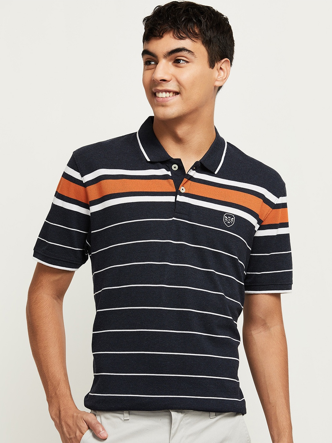 

max Men Navy Blue & White Striped Polo Collar T-shirt