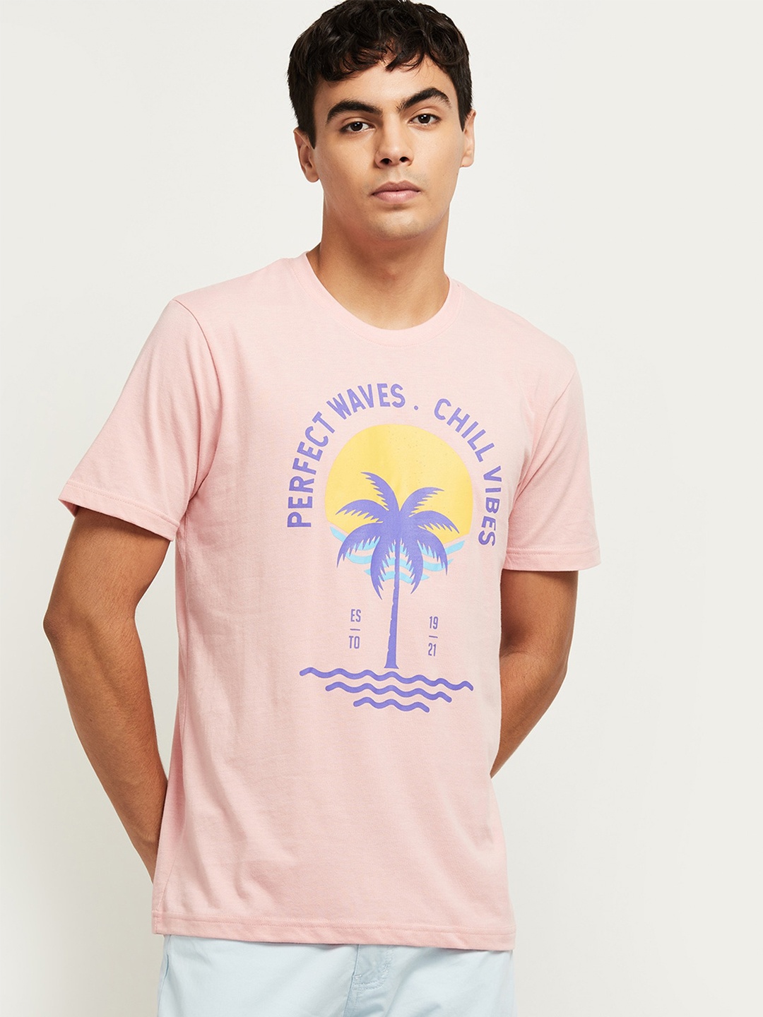

max Men Peach-Coloured Printed Pure Cotton T-shirt