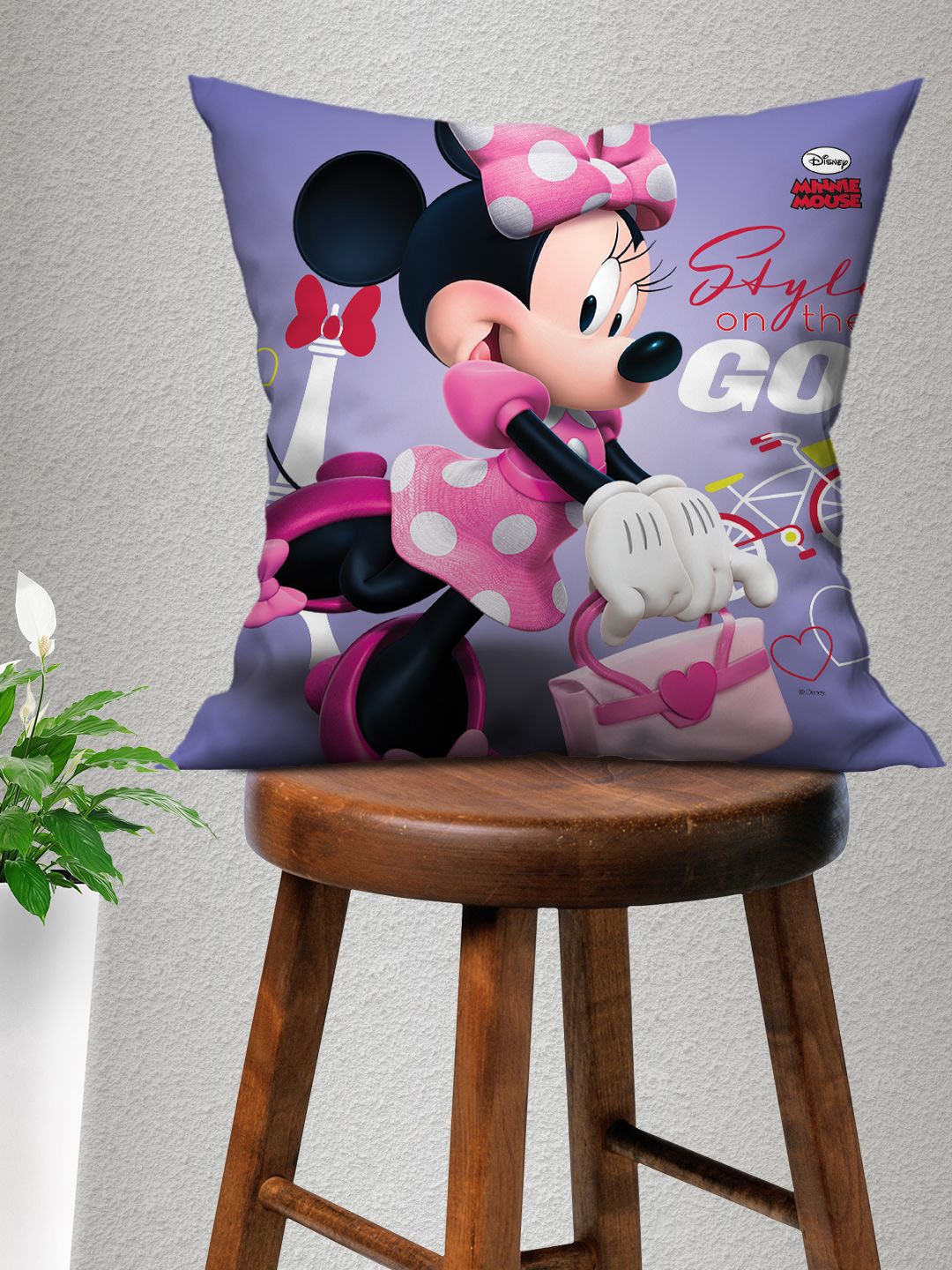 

Disney Kids Blue Disney Minnie Mouse Printed Filled Cushion With Cover