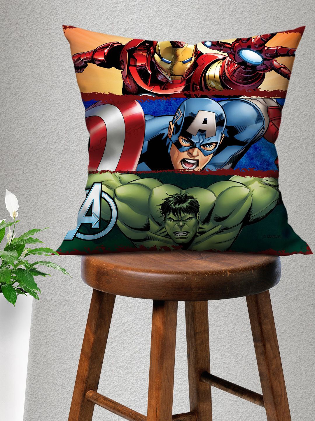 

Marvel Avengers Printed Cushion With Cover, Multi