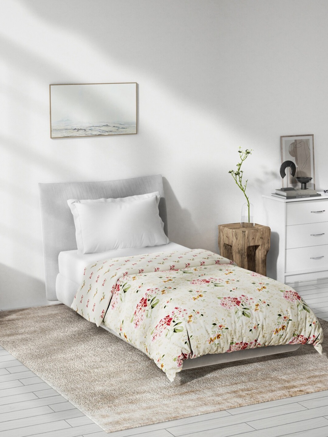 

DDecor Pink & Green Floral Mild Winter 120 GSM Single Bed Dohar