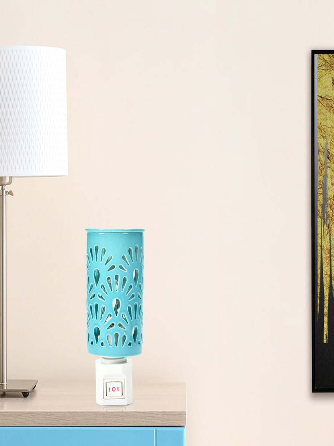 

Athome by Nilkamal Palm Leaf Sea Green Cutwork Wall Lamp