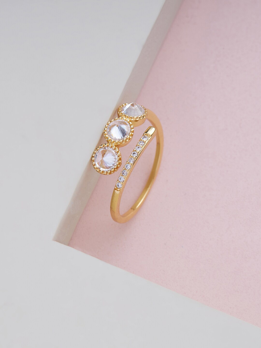 

Kushal's Fashion Jewellery Gold-Plated White Stone-Studded Finger Ring