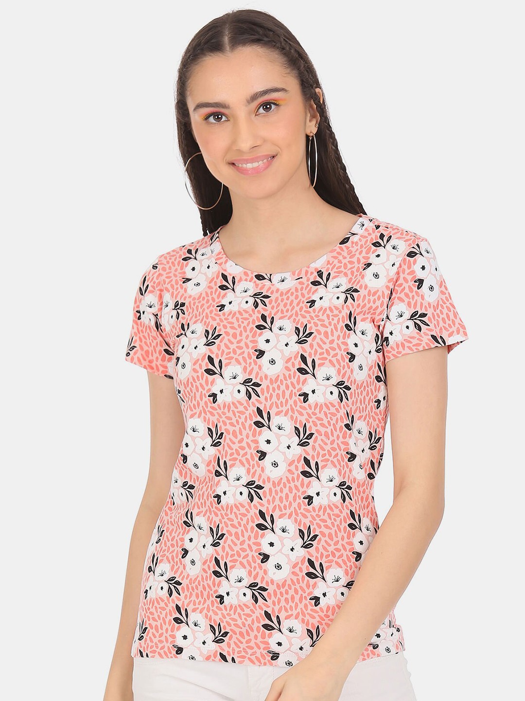 

Sugr Women Peach-Coloured & White Floral Printed Cotton T-shirt