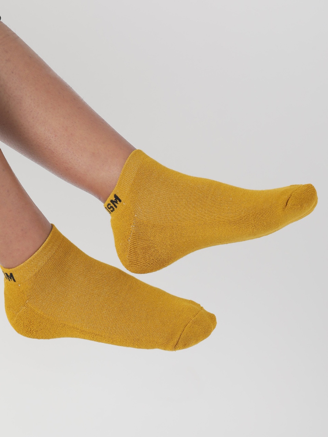 

RAREISM Women Mustard Solid Ankle-Length Socks