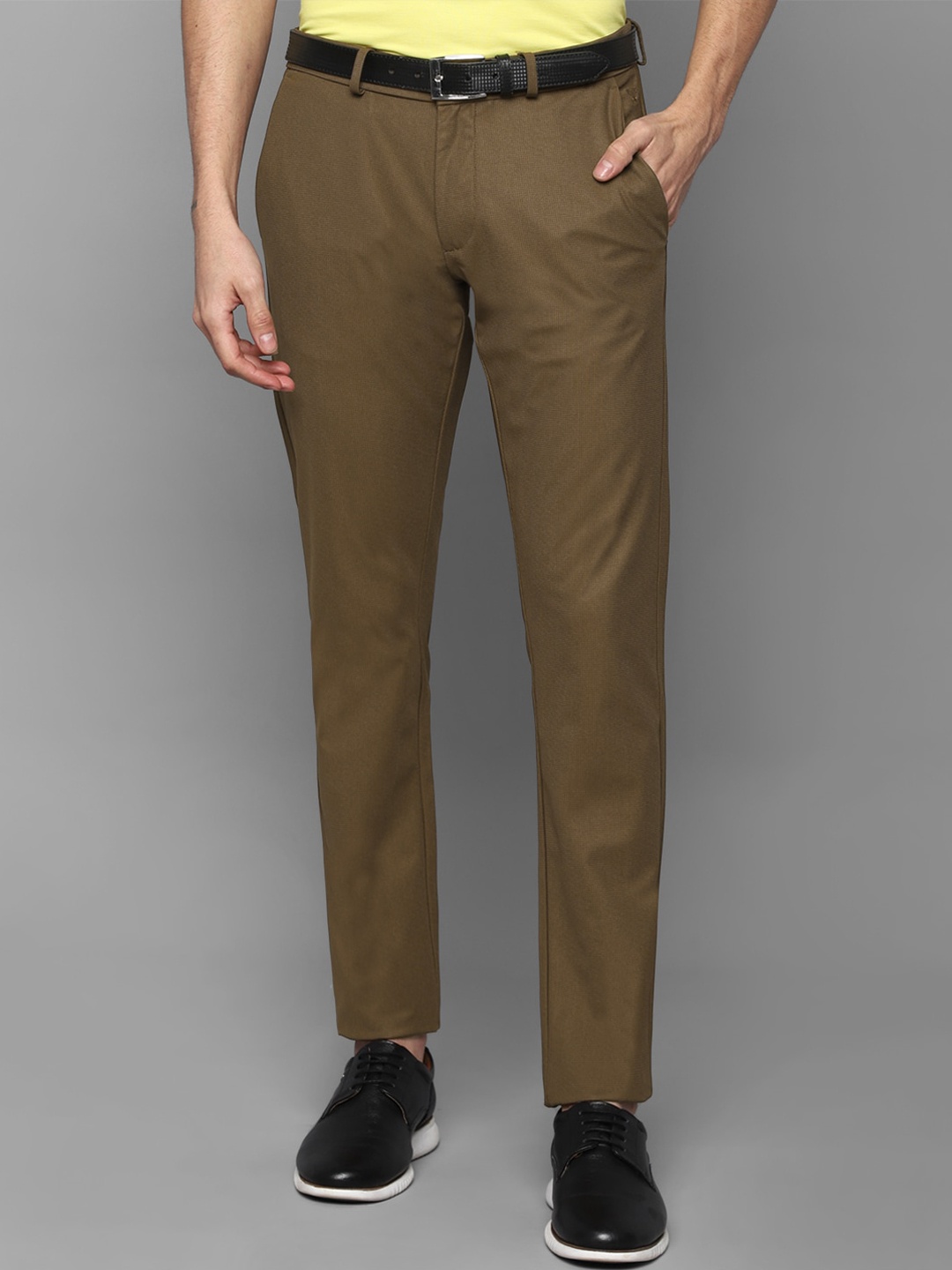 

Allen Solly Men Brown Textured Slim Fit Trousers