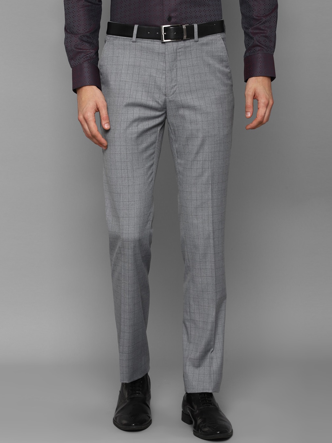 

Louis Philippe Men Grey Checked Slim Fit Formal Trousers