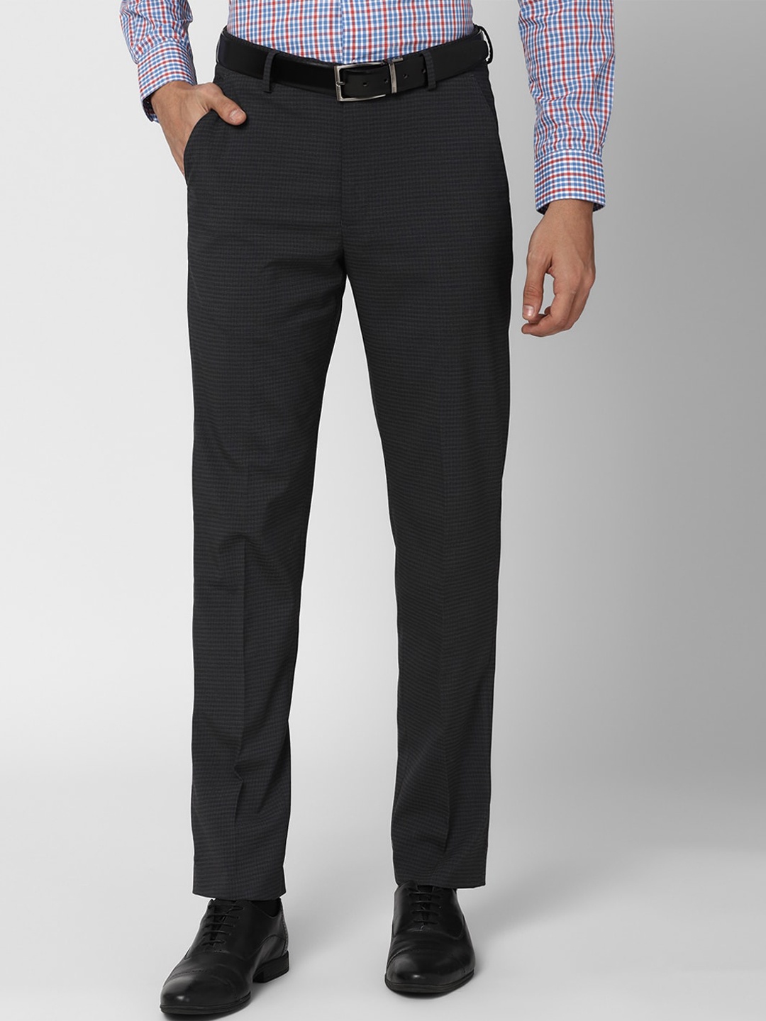 

Peter England Men Grey Textured Slim Fit Trousers