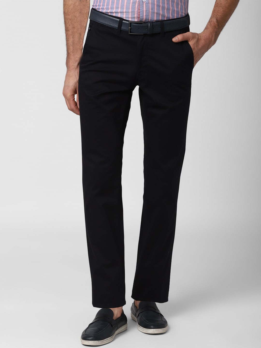 

Van Heusen Sport Men Black Slim Fit Trousers