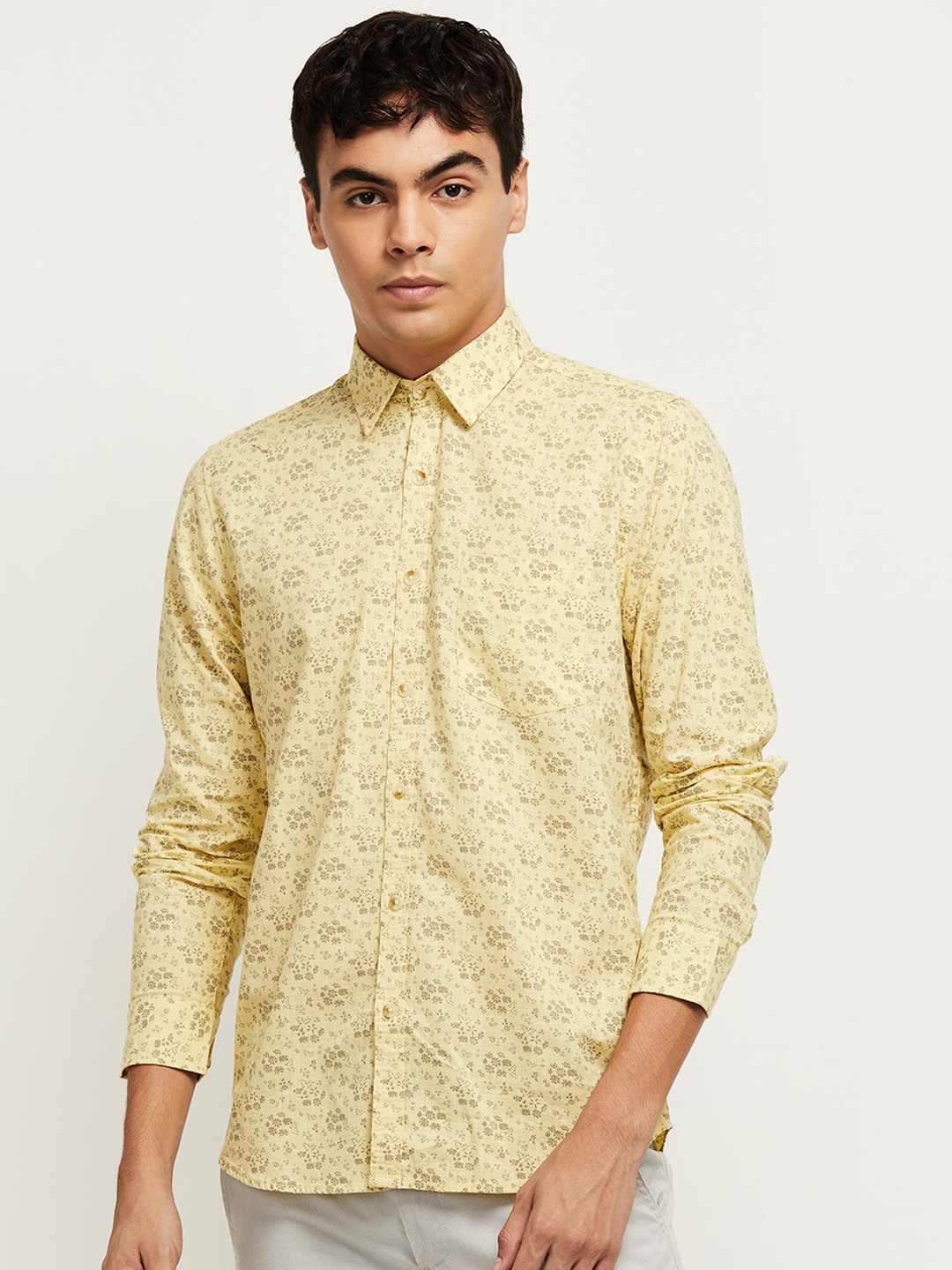 

max Men Yellow Floral Printed Cotton Casual Shirt