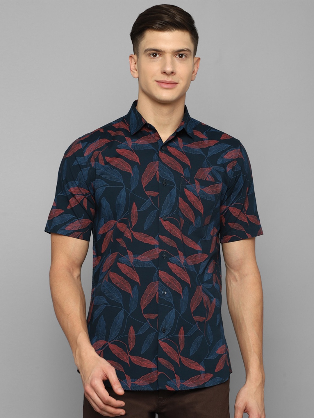 

Allen Solly Men Navy Blue Slim Fit Printed Pure Cotton Casual Shirt