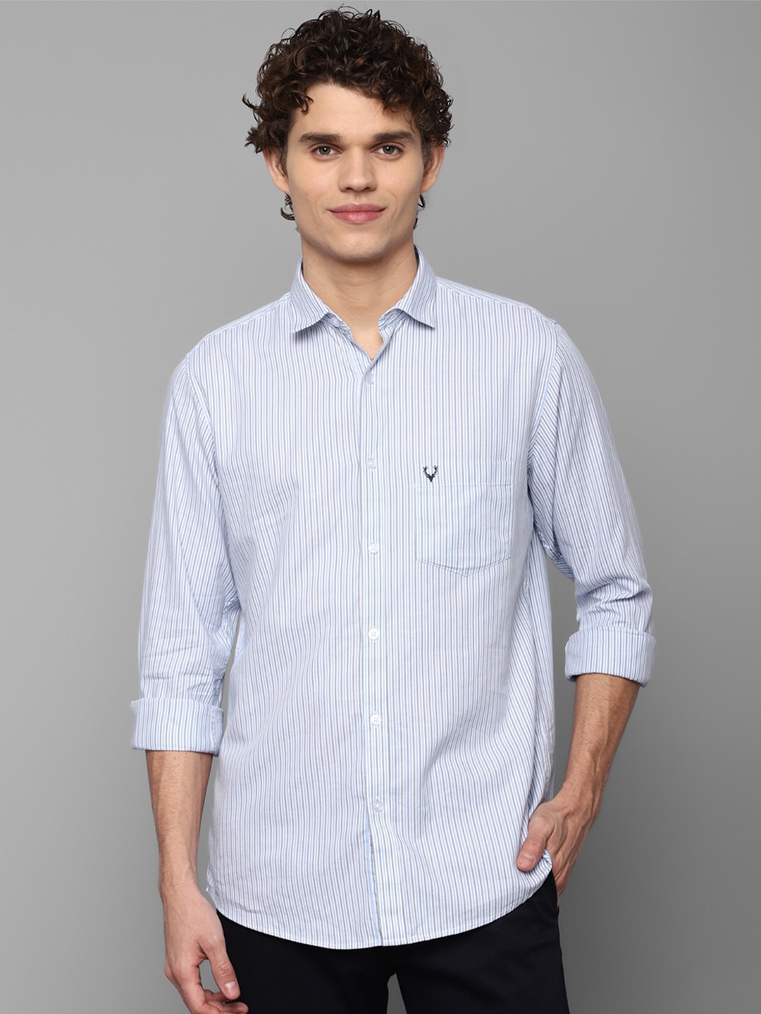 

Allen Solly Men Blue Slim Fit Striped Casual Shirt