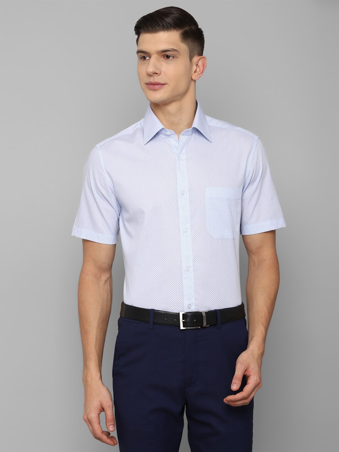 

Louis Philippe Men Blue Printed Cotton Formal Shirt