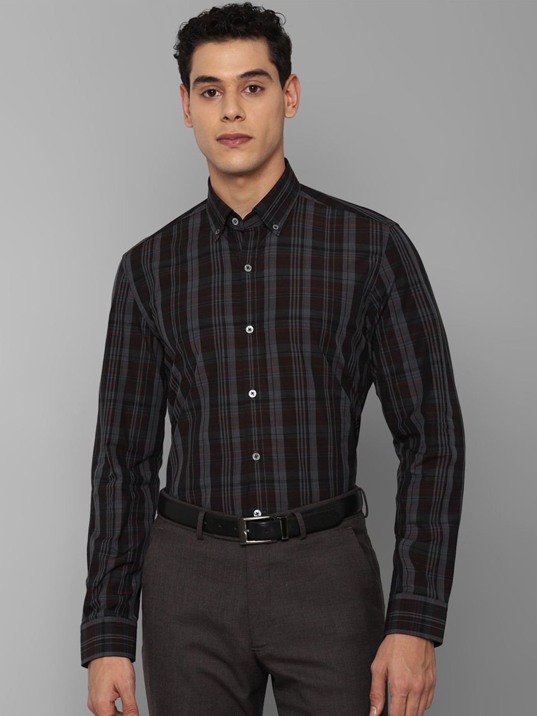 

Luxure by Louis Philippe Men Black Slim Fit Tartan Checks Checked Formal Shirt