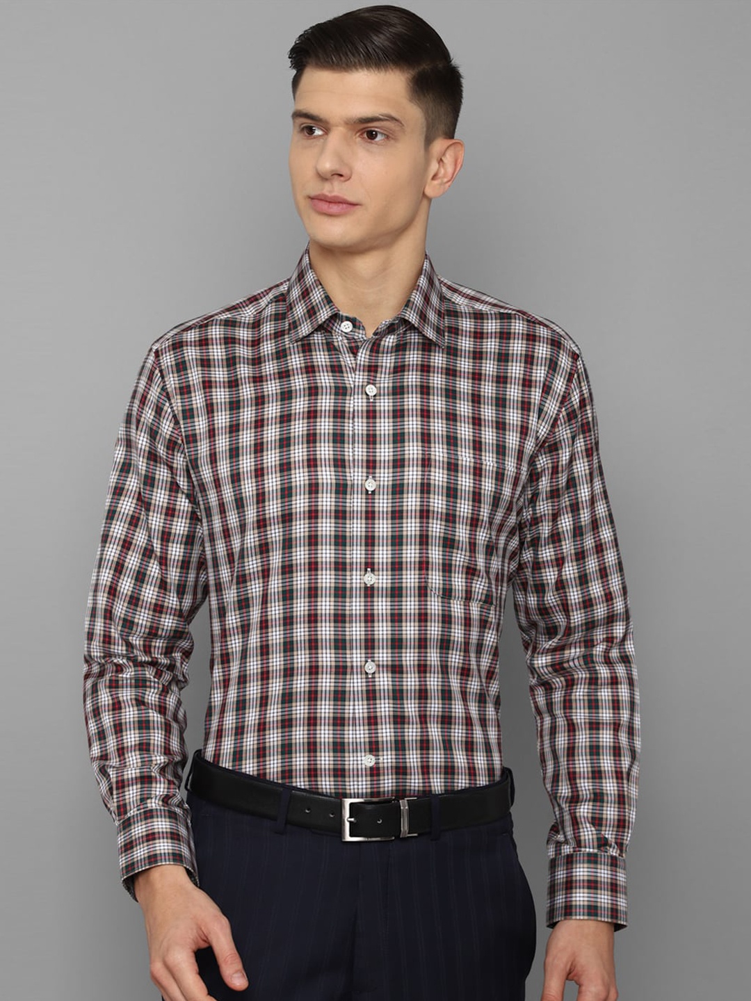 

Luxure by Louis Philippe Men Grey & Red Checked Formal Shirt