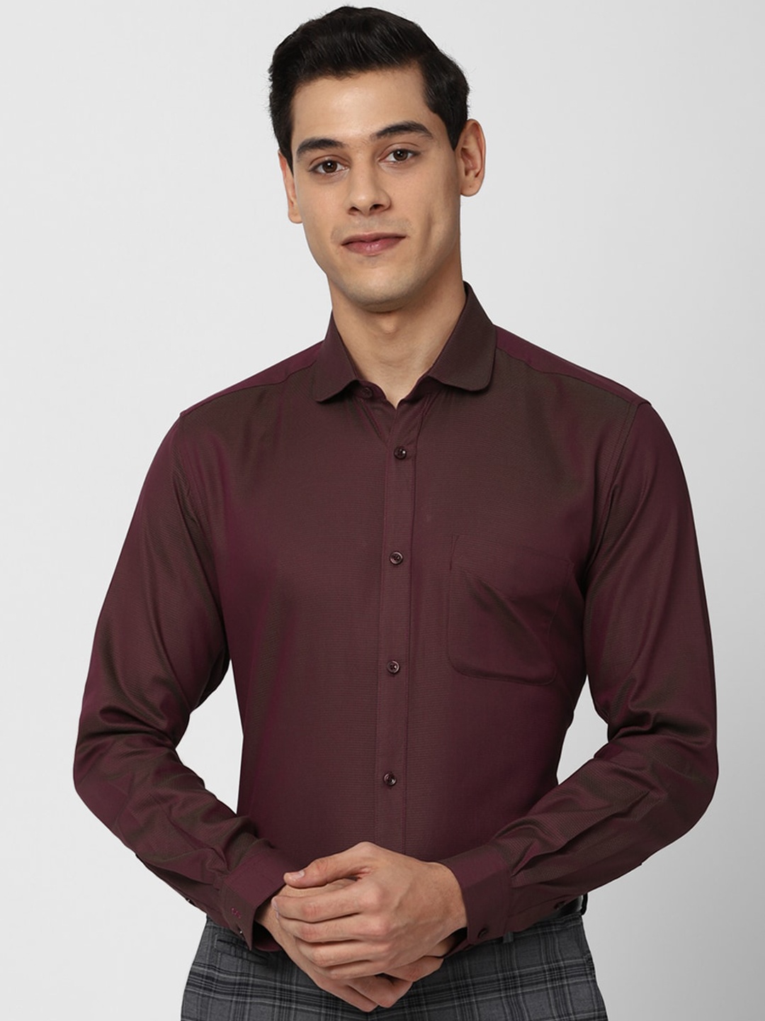 

Peter England Men Maroon Pure Cotton Formal Shirt