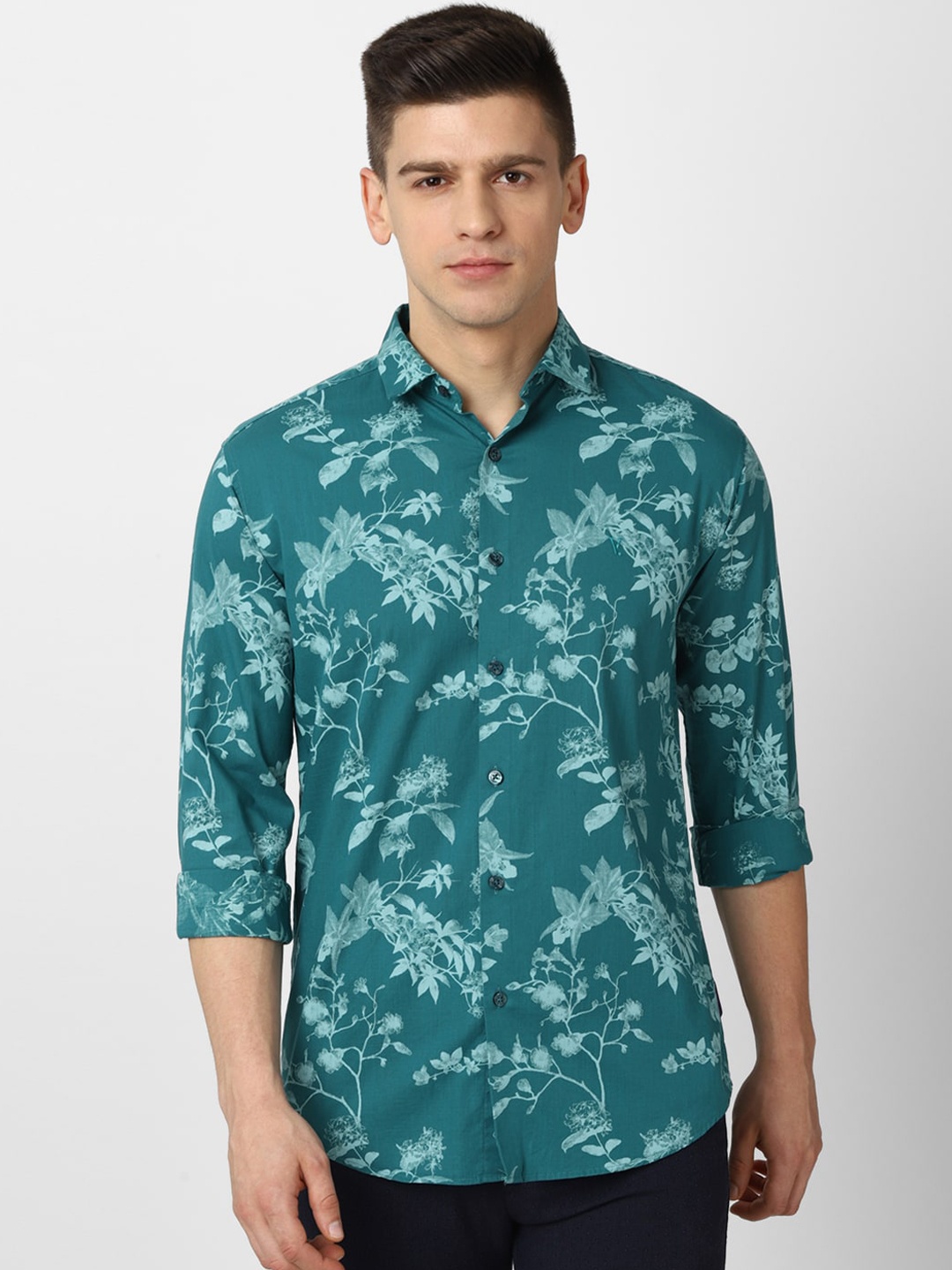 

V Dot Men Green Slim Fit Floral Printed Casual Shirt