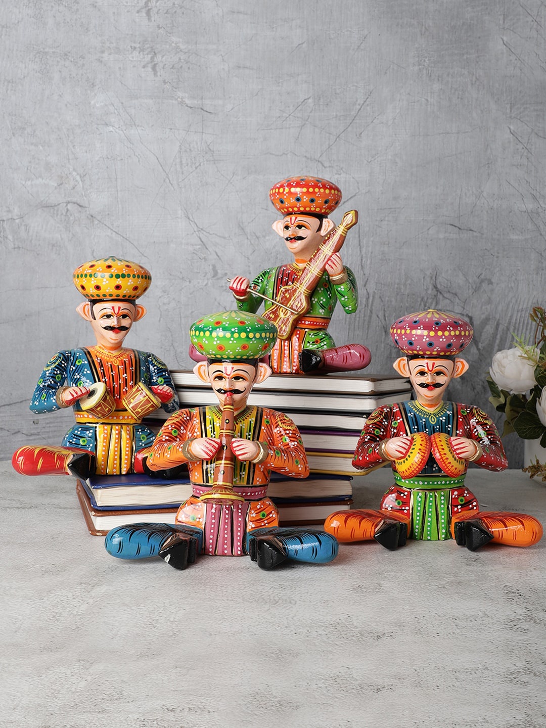 

VarEesha Set of 4 Yellow & Blue Hand Painted Musician Showpieces