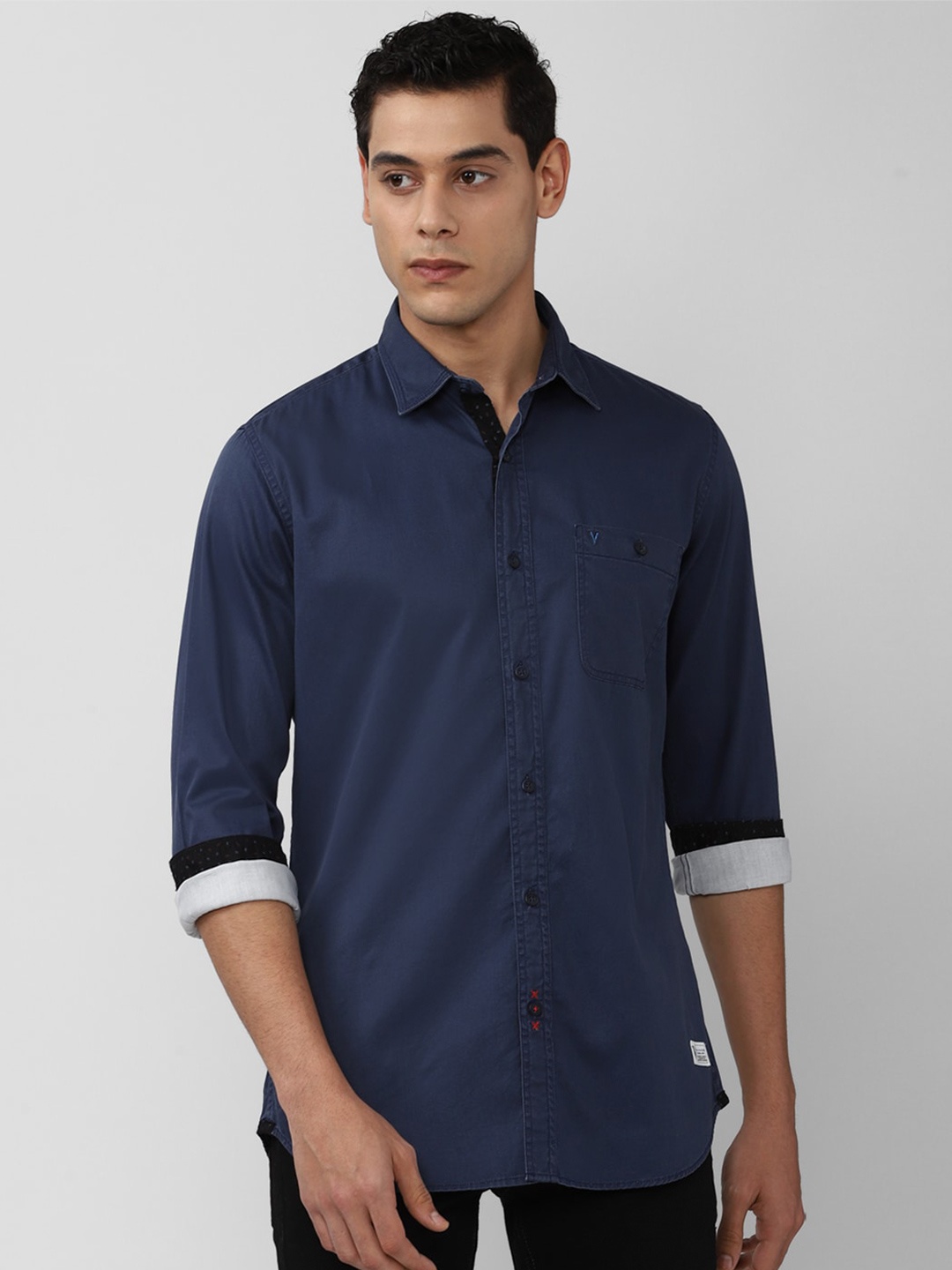 

VAN HEUSEN DENIM LABS Men Navy Blue Slim Fit Casual Shirt