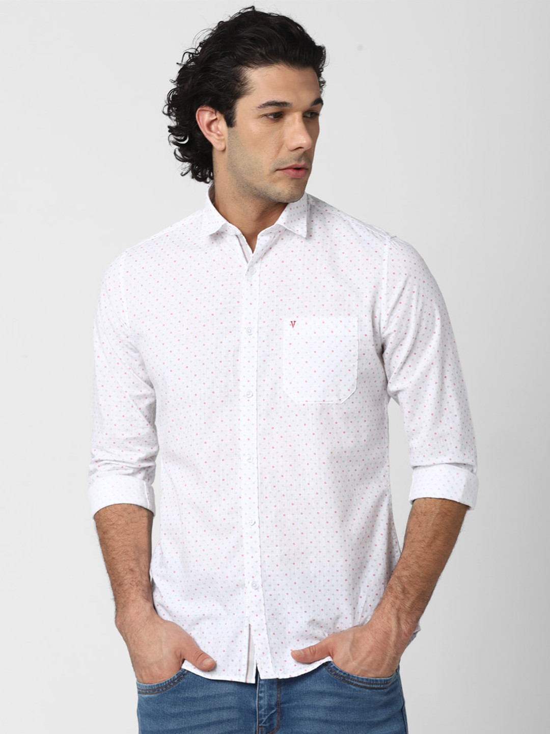 

Van Heusen Sport Men White Slim Fit Printed Casual Shirt