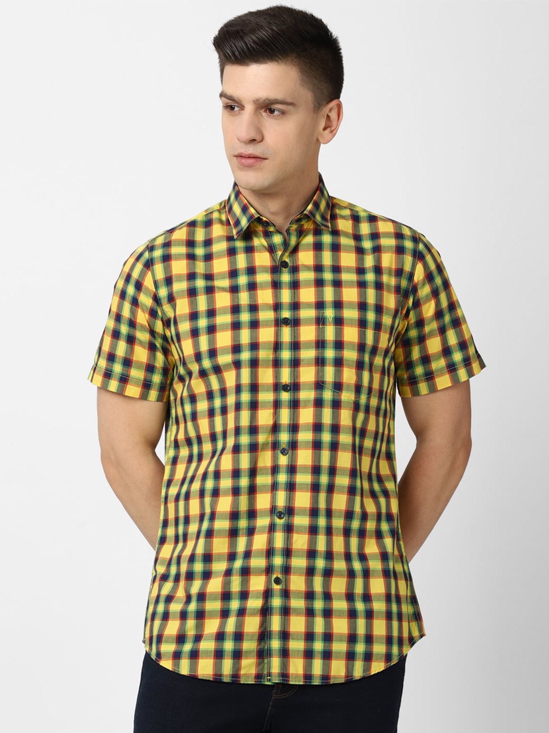 

Van Heusen Sport Men Yellow Slim Fit Checked Casual Shirt