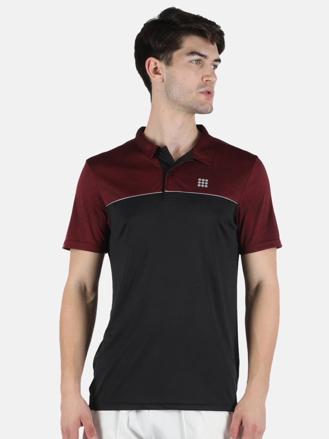

rock it Men Maroon & Black Colourblocked Polo Collar T-shirt