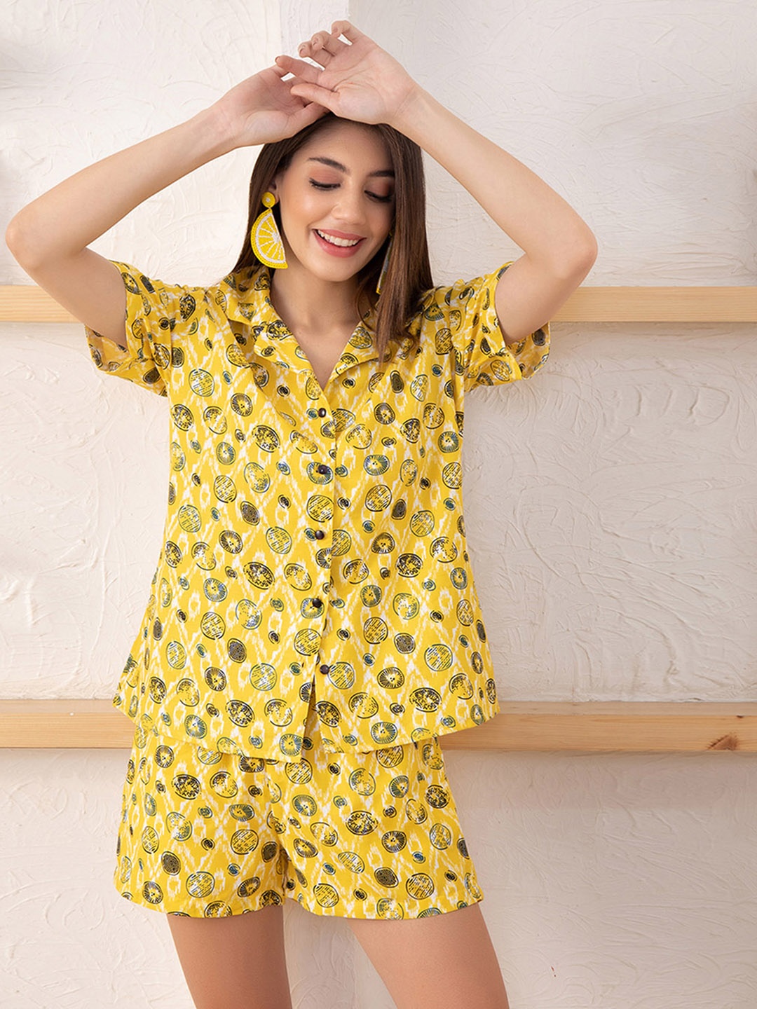 

Clovia Lemon Print Button Down Shirt & Shorts Set, Yellow