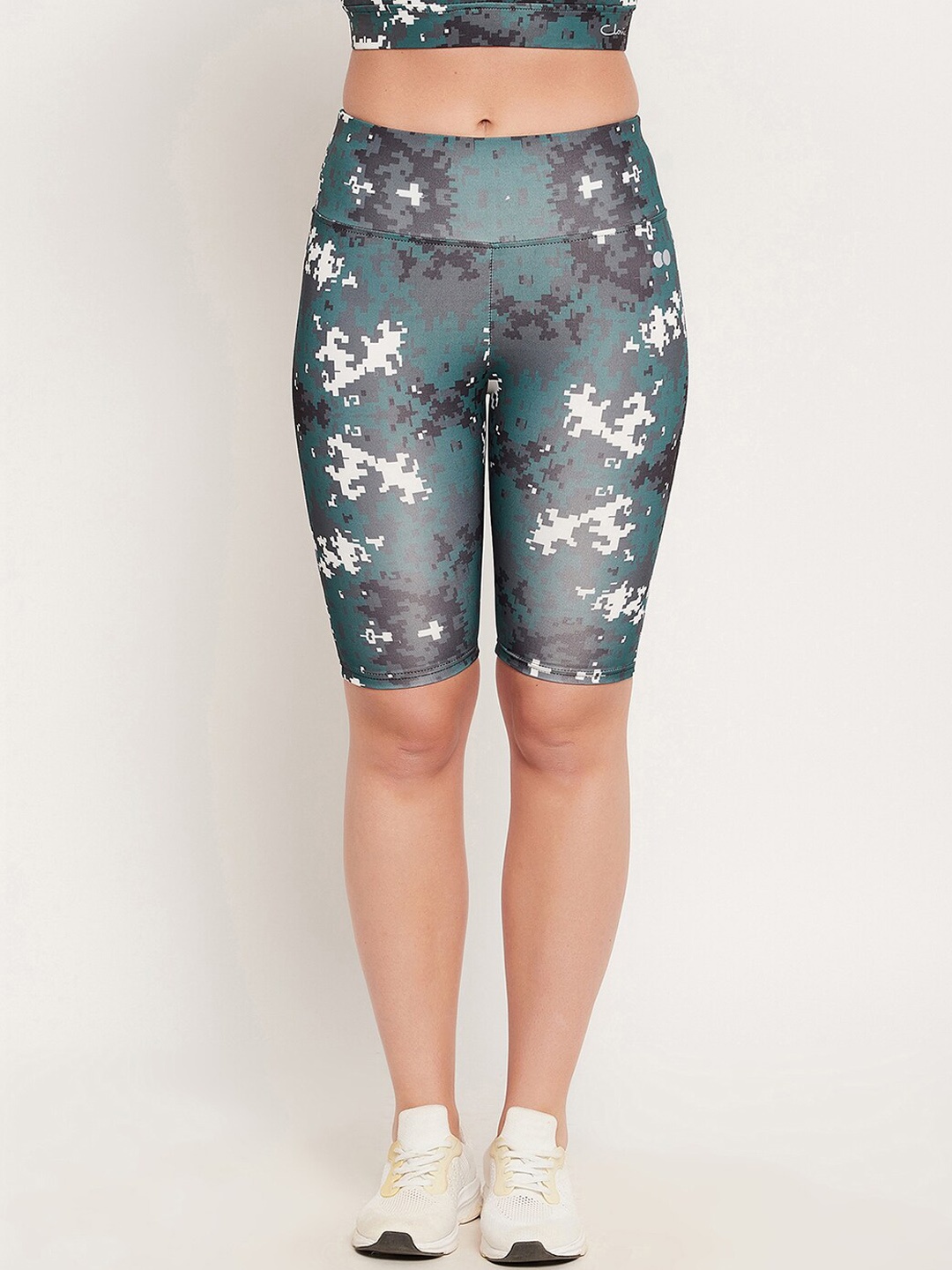 

Clovia Women Grey Printed Slim Fit High-Rise Training or Gym Rapid Dry Sports Shorts