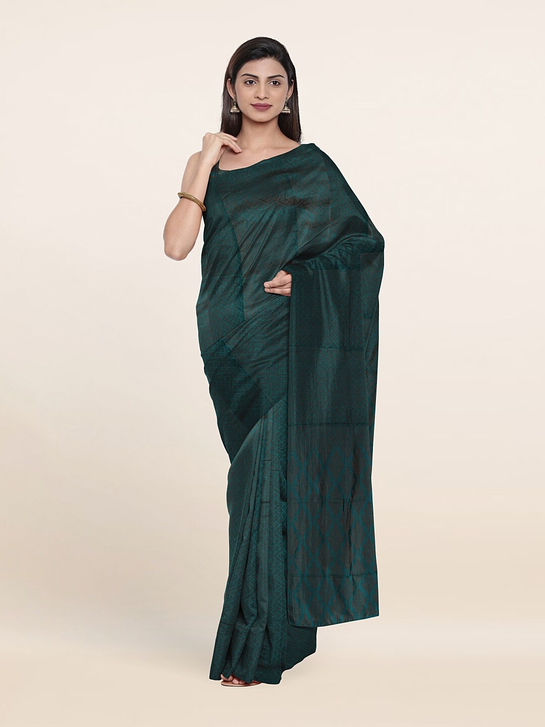 

Pothys Green & Black Woven Design Zari Art Silk Saree