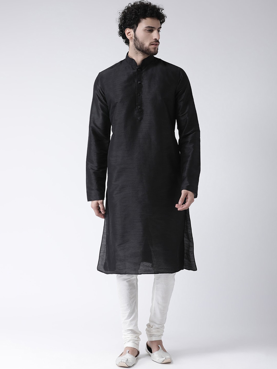 

TABARD Men Black Solid Mandarin Collar Dupion Kurta