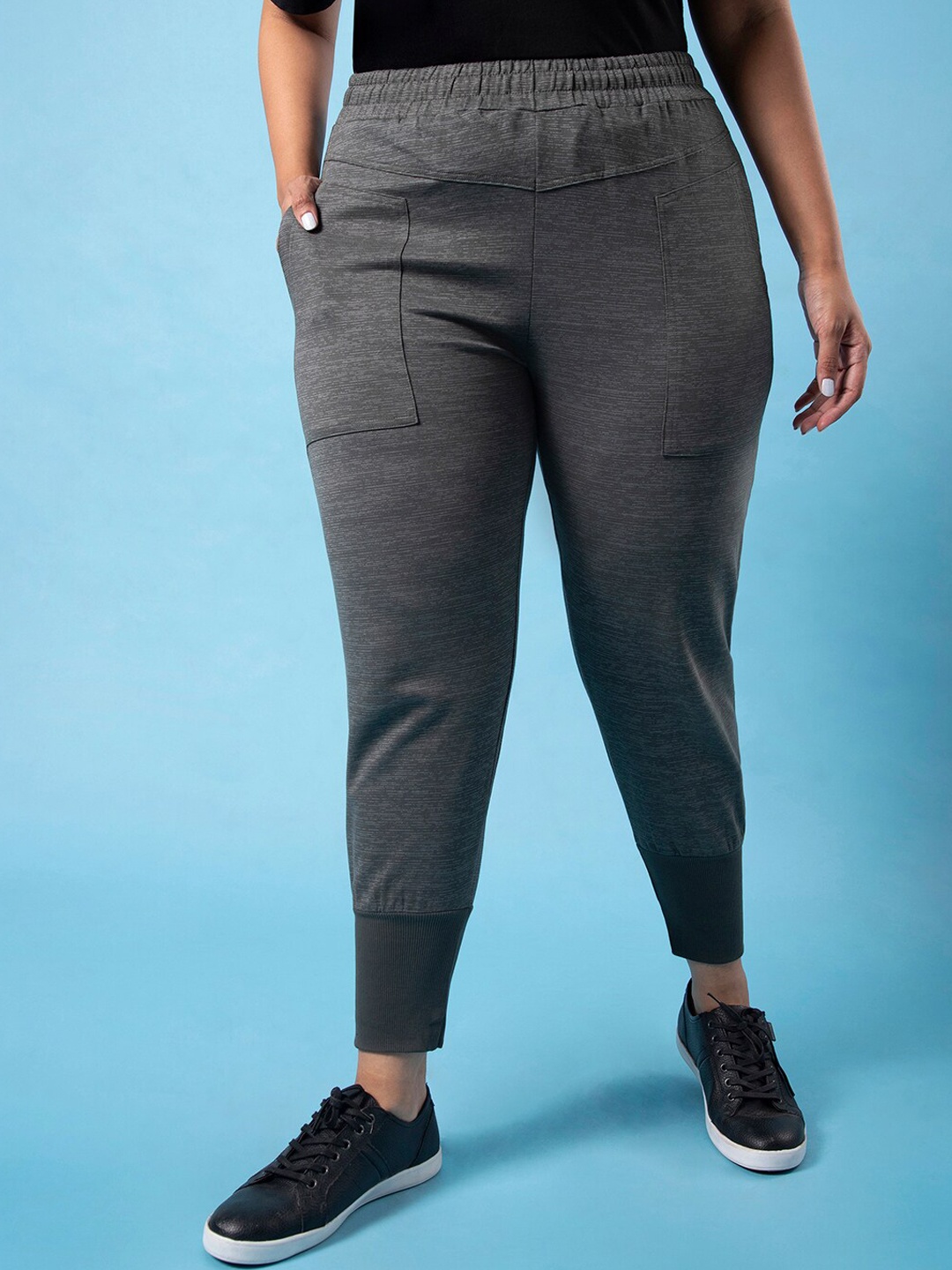

Instafab Plus Women Grey Solid Cotton Track Pants