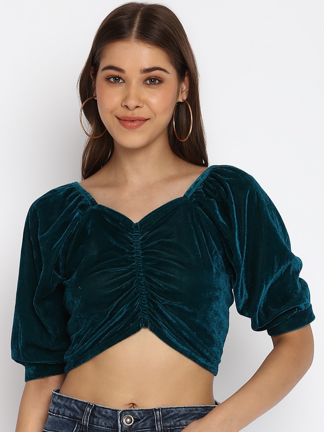 

Mayra Green Sweetheart Neck Velvet Crop Top