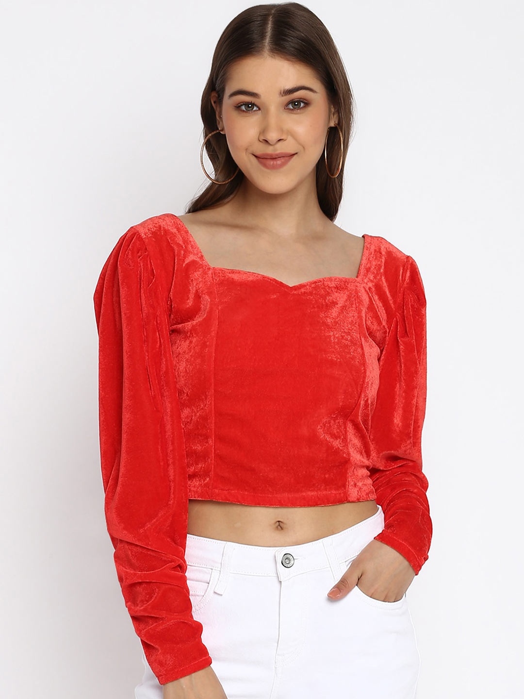 

Mayra Red Sweetheart Neck Velvet Crop Top