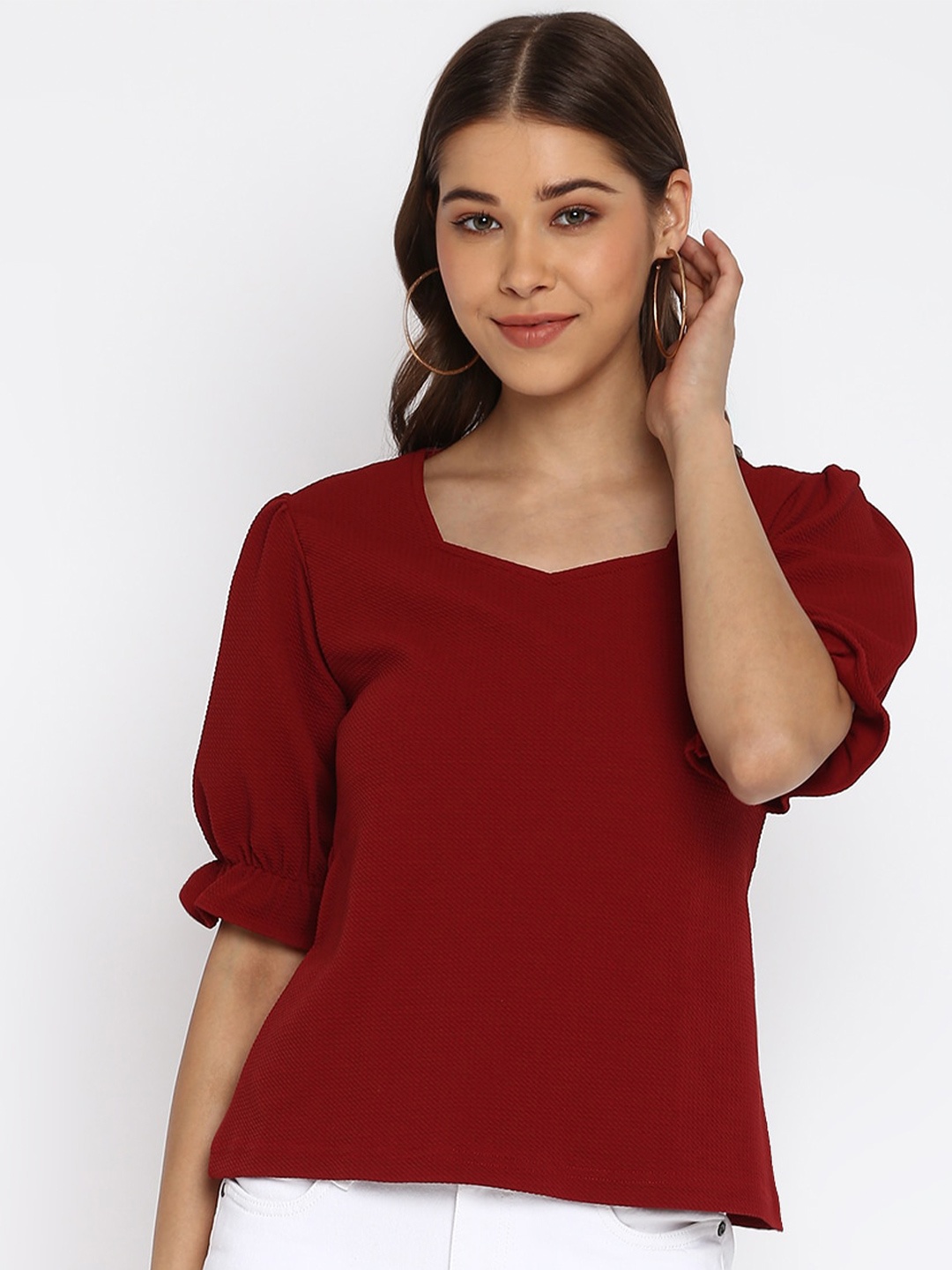 

Mayra Maroon Sweetheart Neck Bishop Sleeves Velvet Top