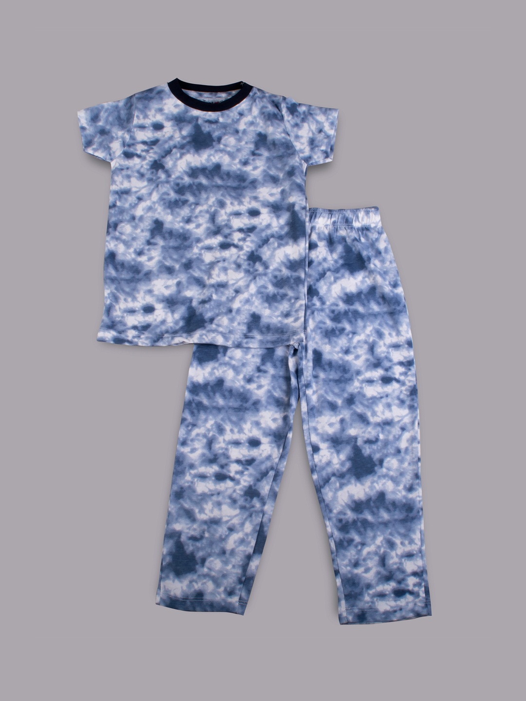

Taatoom Boys Navy Blue Printed Night suit