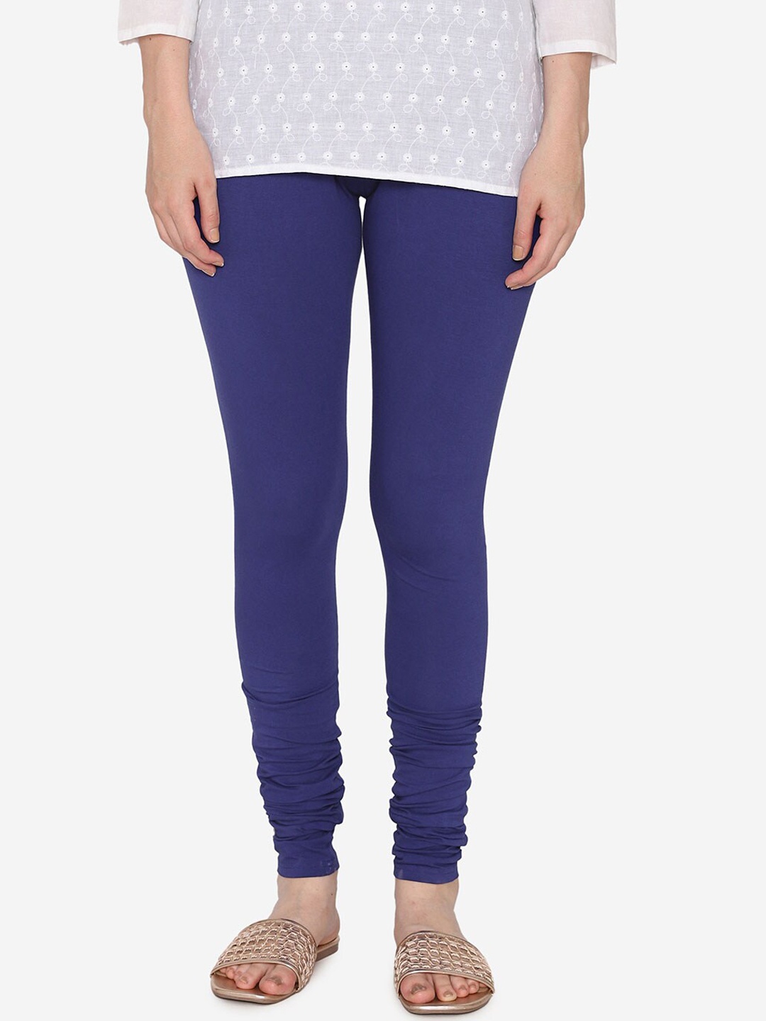 

Vami Women Purple Solid Churidar-Length Leggings