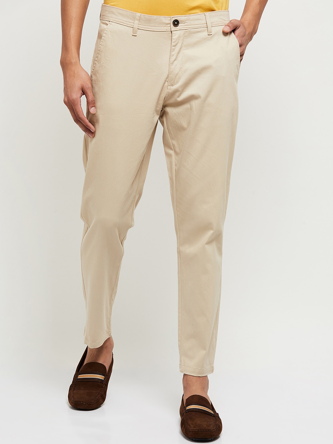 

max Men Beige Trousers